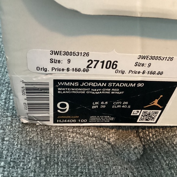 Jordan Stadium 90 Sneaker (Women), size 9M - Picture 8 of 10